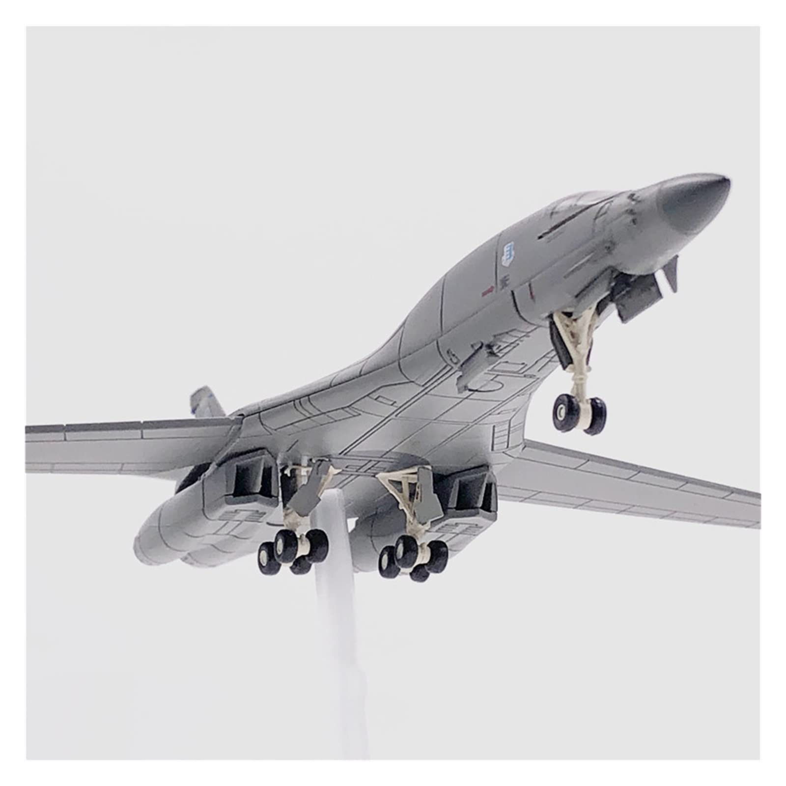 Amazon.co.jp: B-1 爆撃機ランサー長距離戦略爆撃機戦闘機飛行機モデル