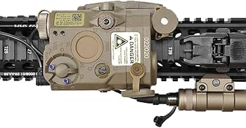 Amazon | PEQとSFライトを同時に操作 刻印入[ 良品武品