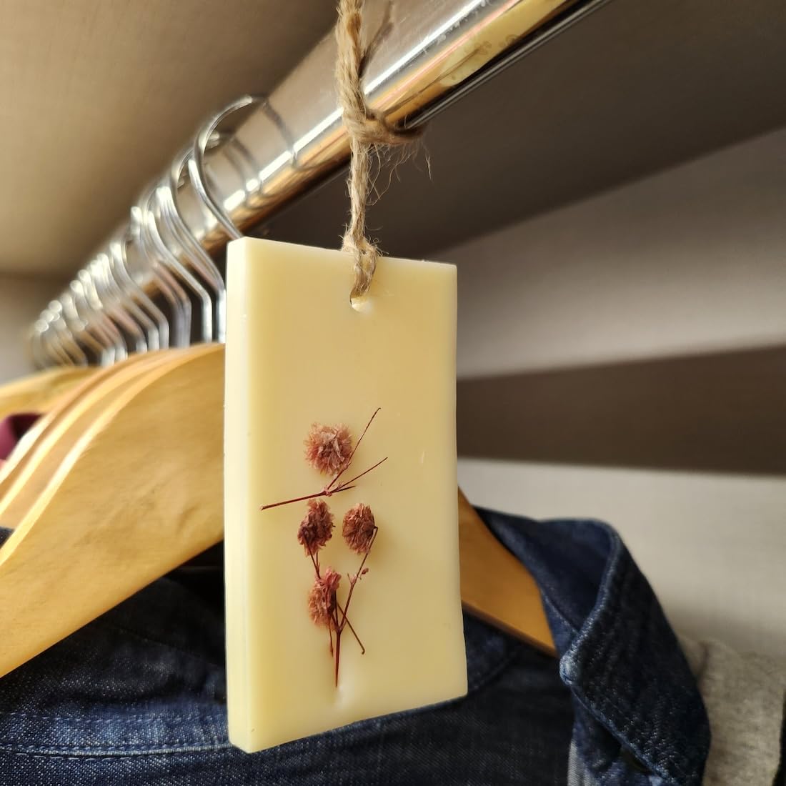 Pack of 2 | Happishades Scented Soy & Bees Wax Sachets, Tablets, Fragrance Bar, Air Fresheners - for Wardrobes, Cupboards, Shoe Racks, Drawers, Woollen Storage (Vanilla & Lavender) 4