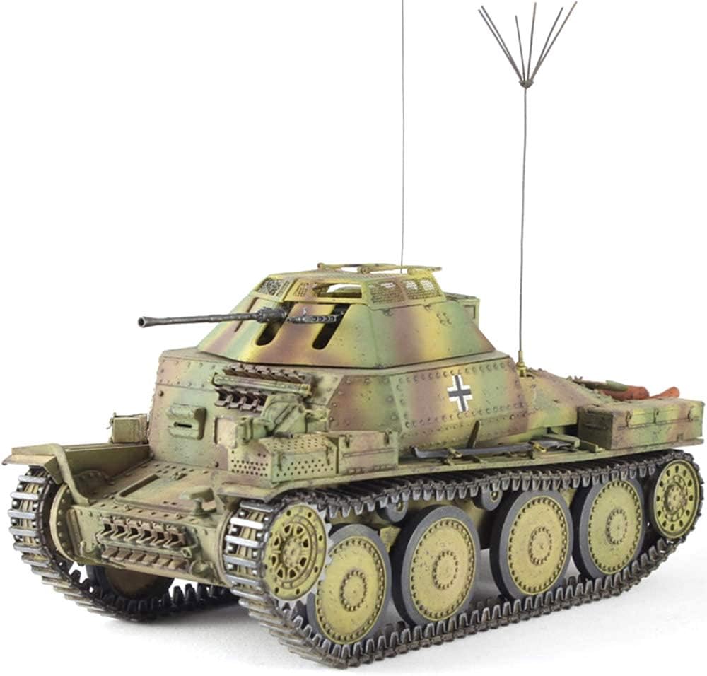 AEVVV Armored Fighting Vehicle 1:35 Scale Sd Kfz 140/1 Tank Model Kit - WW2 German Reconnaissance Light Tank Building Kit for Children