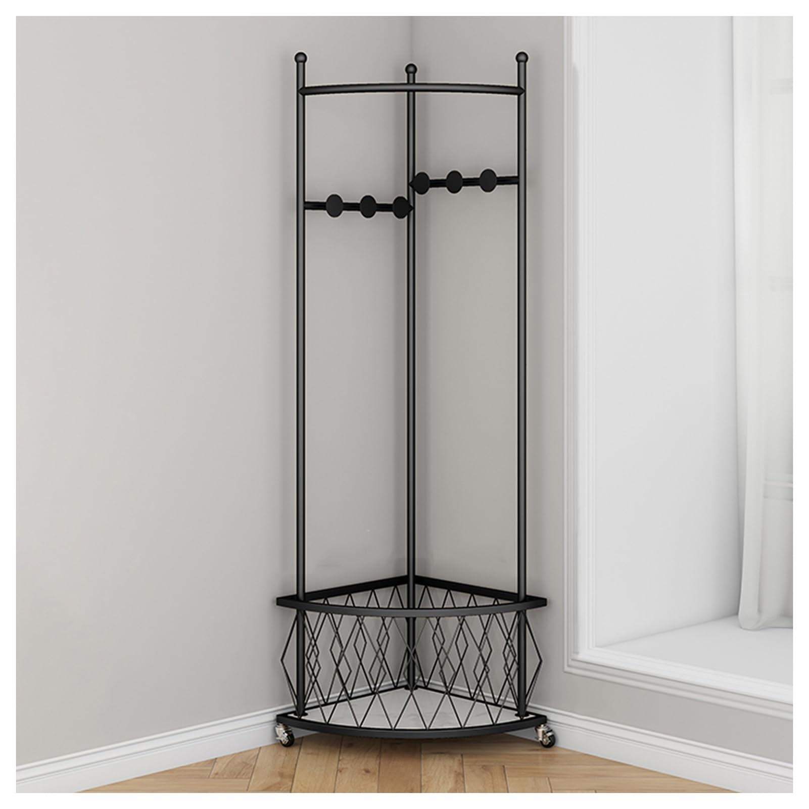 Porte-manteau d'angle en fer pour optimiser un petit salon encombré