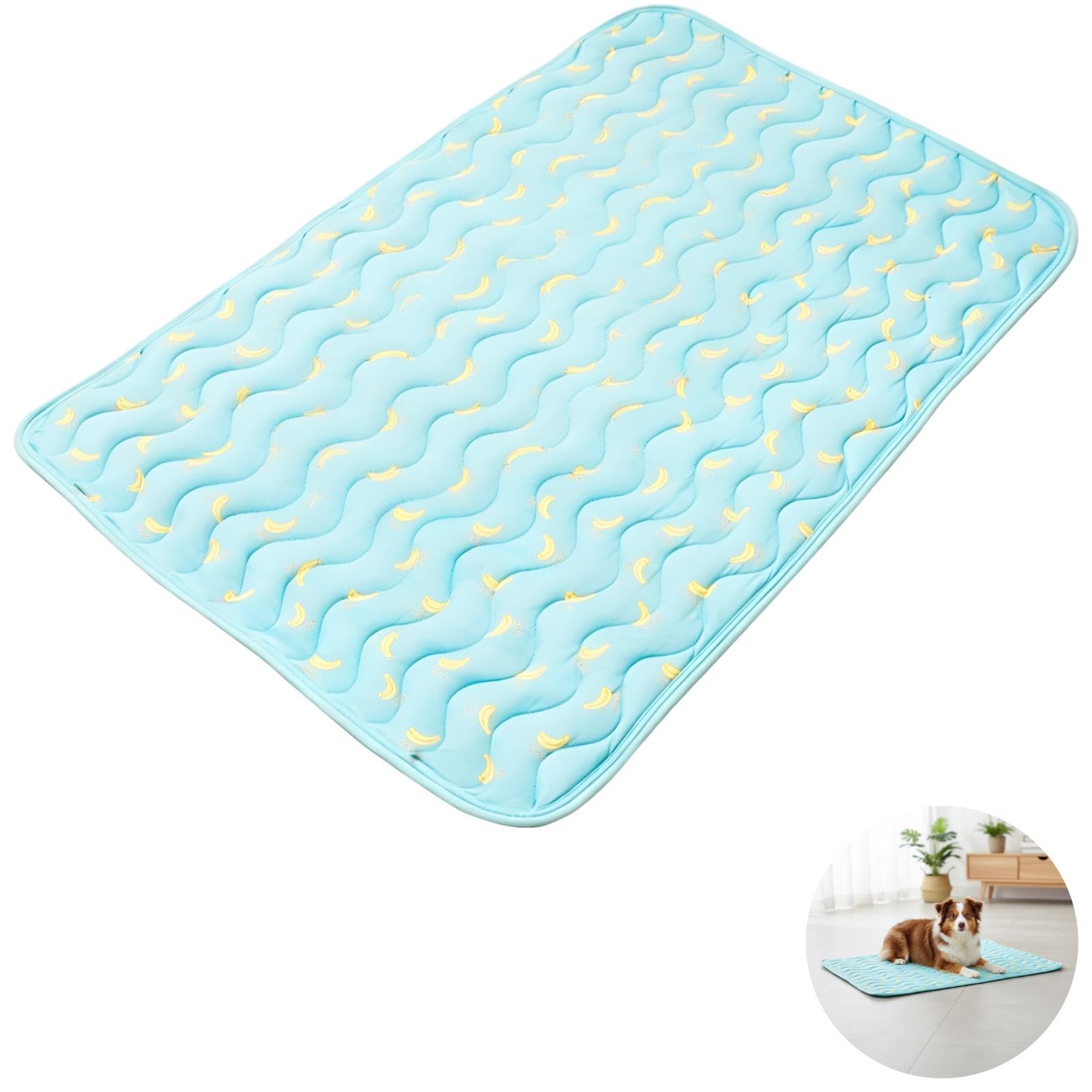 Hunde Kühlmatte, 27,6 x 21,7 Zoll, Ice Silk Kühlmatte mit atmungsaktivem Stoff, tragbare Kühlmatte für kleine und mittelgroße Hunde bis 33 lbs, Bananenmuster, für Zuhause und Reise, Blau