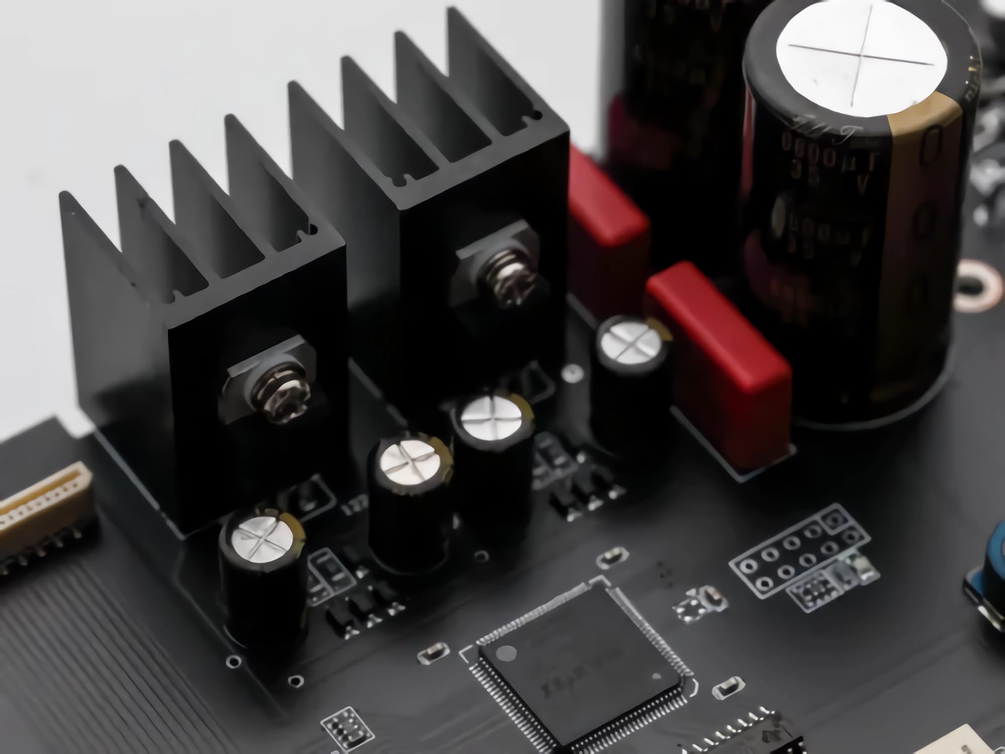 Amazon.com: Gustard P26 Fully Balanced Preamplifier Class A HiFi