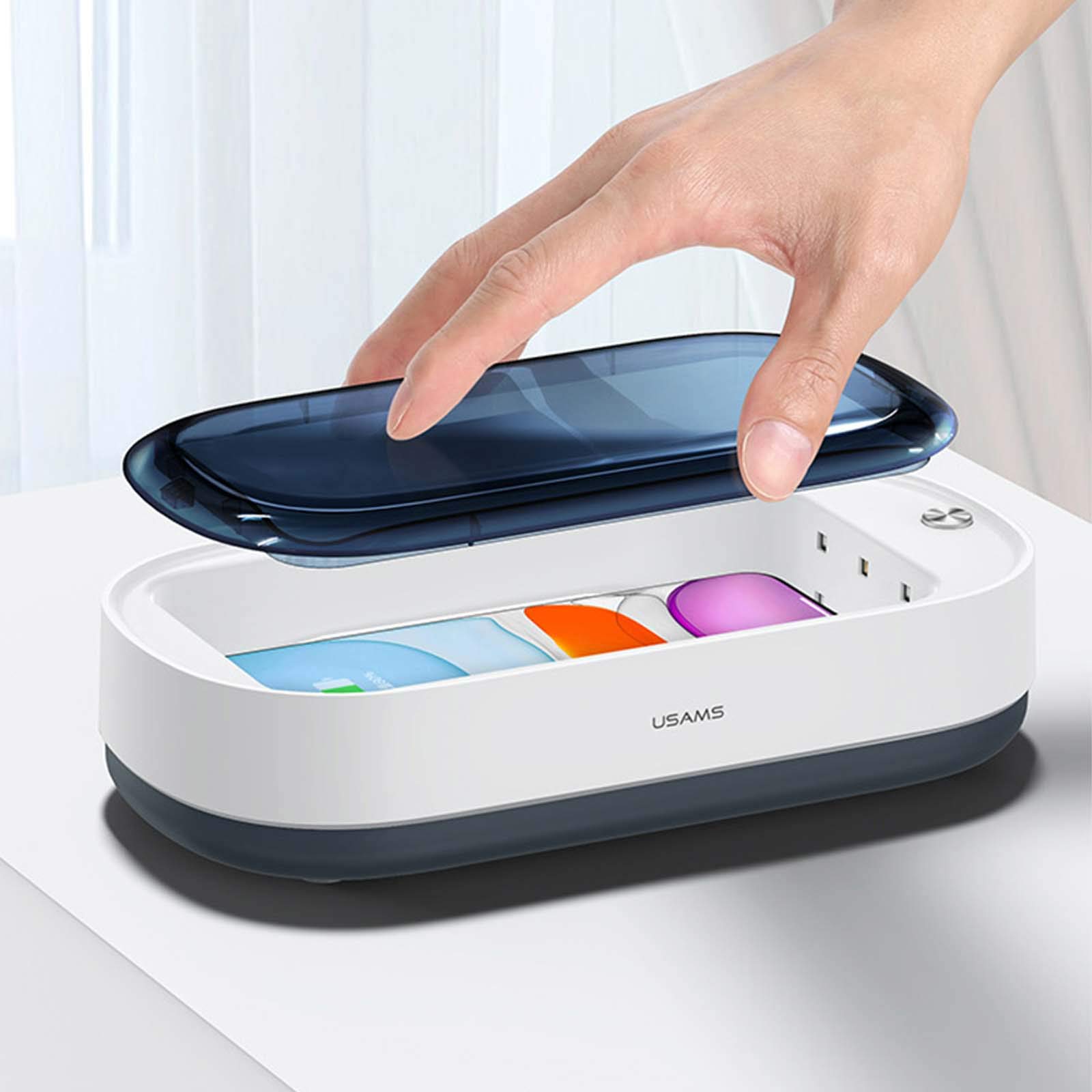 USAMS Stérilisateur UV Smartphone Désinfectant UV 2 en 1 avec Chargeur sans-Fil Intégré Élimine 99,9% des Bactéries en 5 Minutes - Blanc