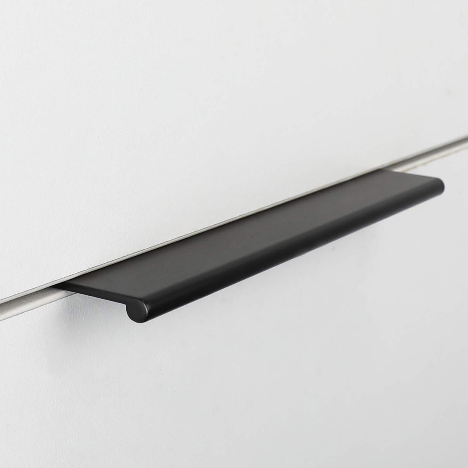 Goldenwarm 5 Stück Schwarz Schrankgriffe Griffe für Küchenschränke Küchengriffe 128mm Schubladengriffe Kommode Griffe Schwarz Türgriffe Schrank Aluminium Möbelgriffe Vintage