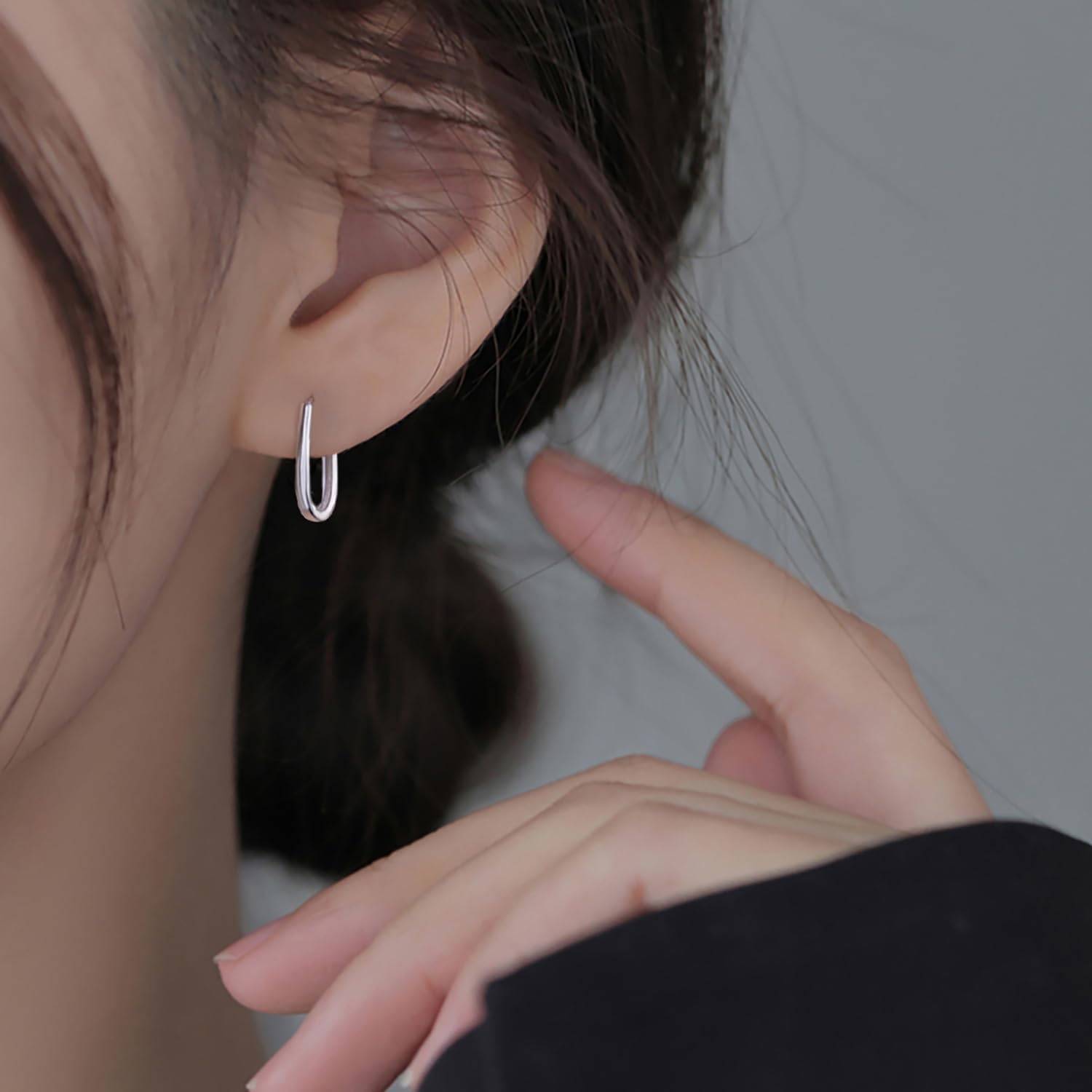 Reffeer 925 Sterling Silver Oval Hoop Earrings for Women Teens Teardrop Hoop Earrings Minimalist Huggie Hoop Earrings - Image 2