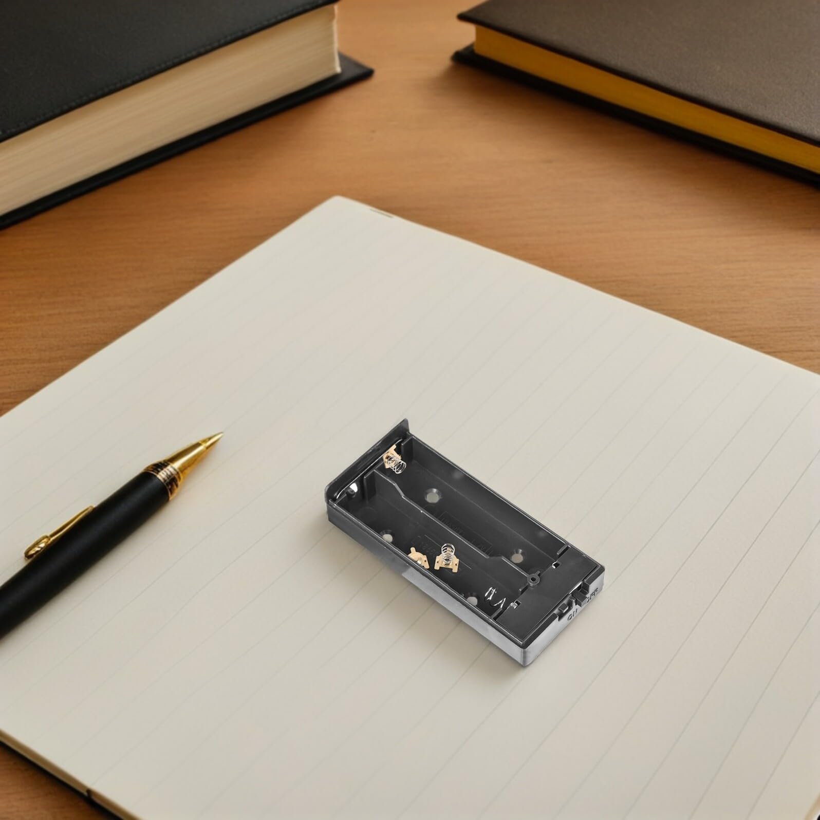SOIMISS Juego de 100 Placas de Resorte Metálicas de Contacto para Batería 18650, Conector Niquelado para Portapilas, Accesorio Electrónico Compatible Controles Remotos y