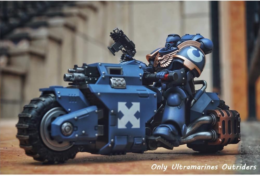 YIZRIO JoyToy Warhammer 40K Action Figure 1:18 Ultramarines Motorcycle Outriders Vehicle Model Toy Matching
