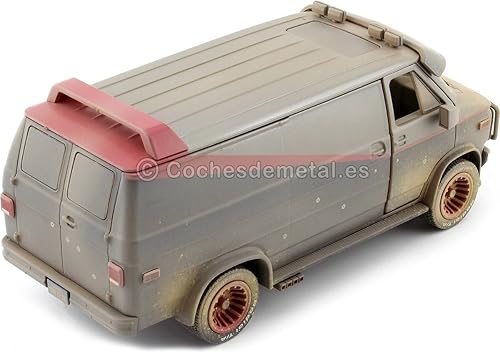 Miniatura 2 de Greenlight 1983 GMC Vandura Van Weathered Versión con agujeros de bala The A-Team (1983-1987) Serie de TV 1/24 Modelo fundido a troquel