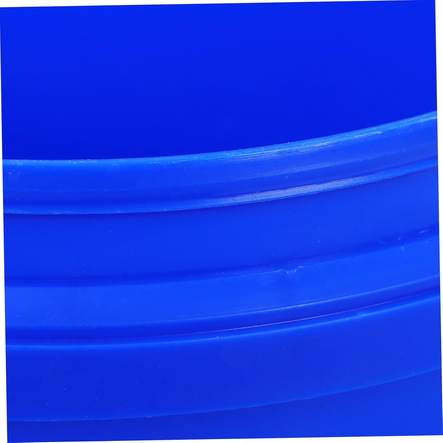 SECFOU Plastic Fermentation Bucket with Airtight Seal for Home Brewing Food Grade Plastic Storage Container for Wine Beer and More Versatile Blue Pail for Diy Projects