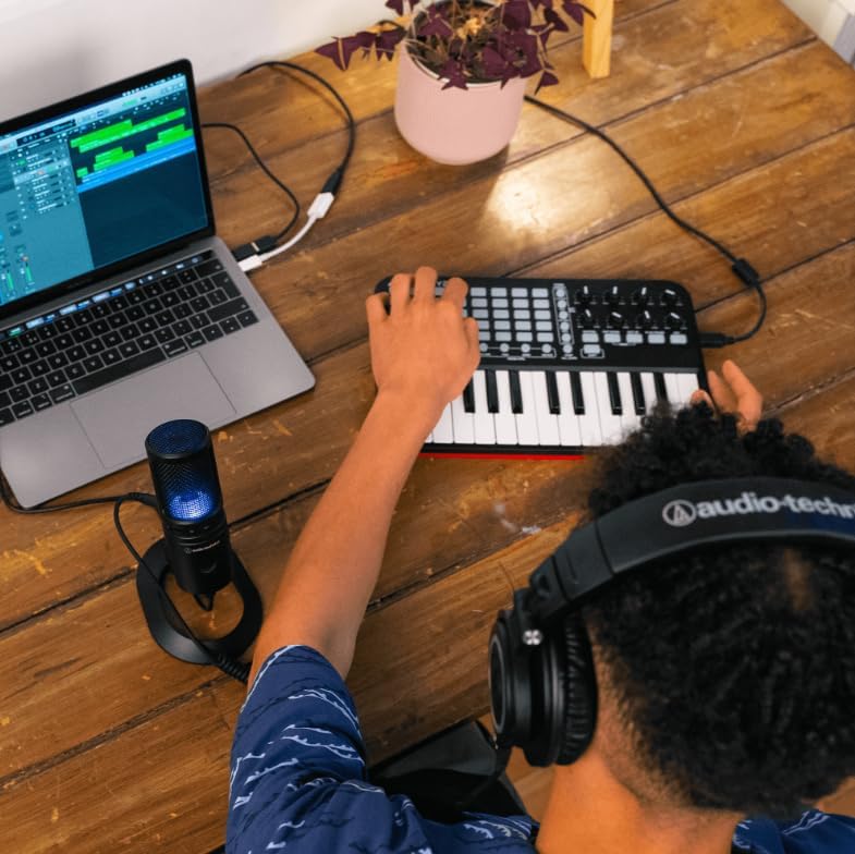 Audio-Technica AT2020USB-X Cardioid Condenser USB Microphone with Microphone Arm + Wind Screen Pop Filter + Cleaning Cloth (4 Items) - Image 8