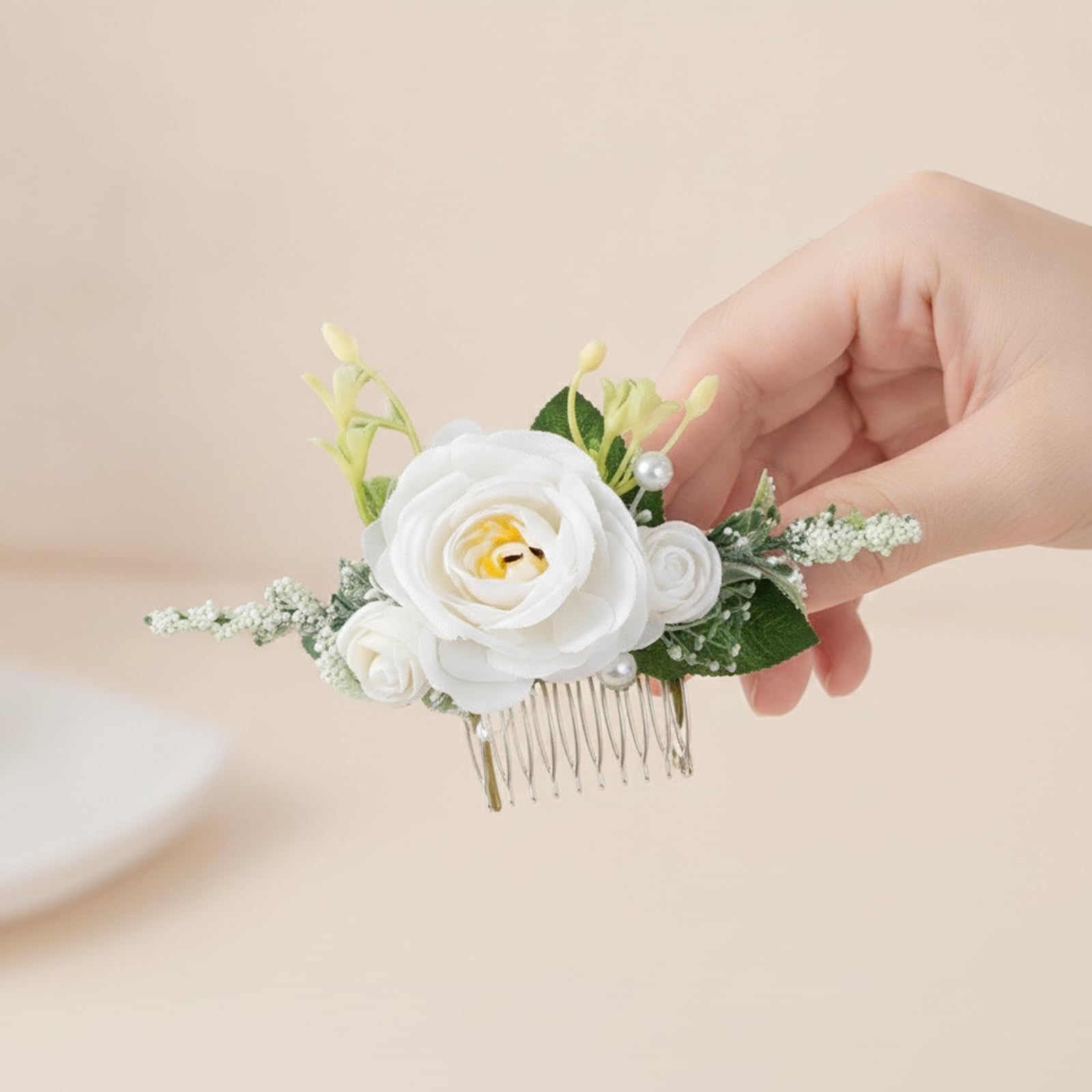 4 Pezzi Bouquet Nuziale Fiori Artificiali Set Matrimonio Composizione Floreale Boutonniere Polsiera Pettinino Leggero con Pettine Metallo Spille