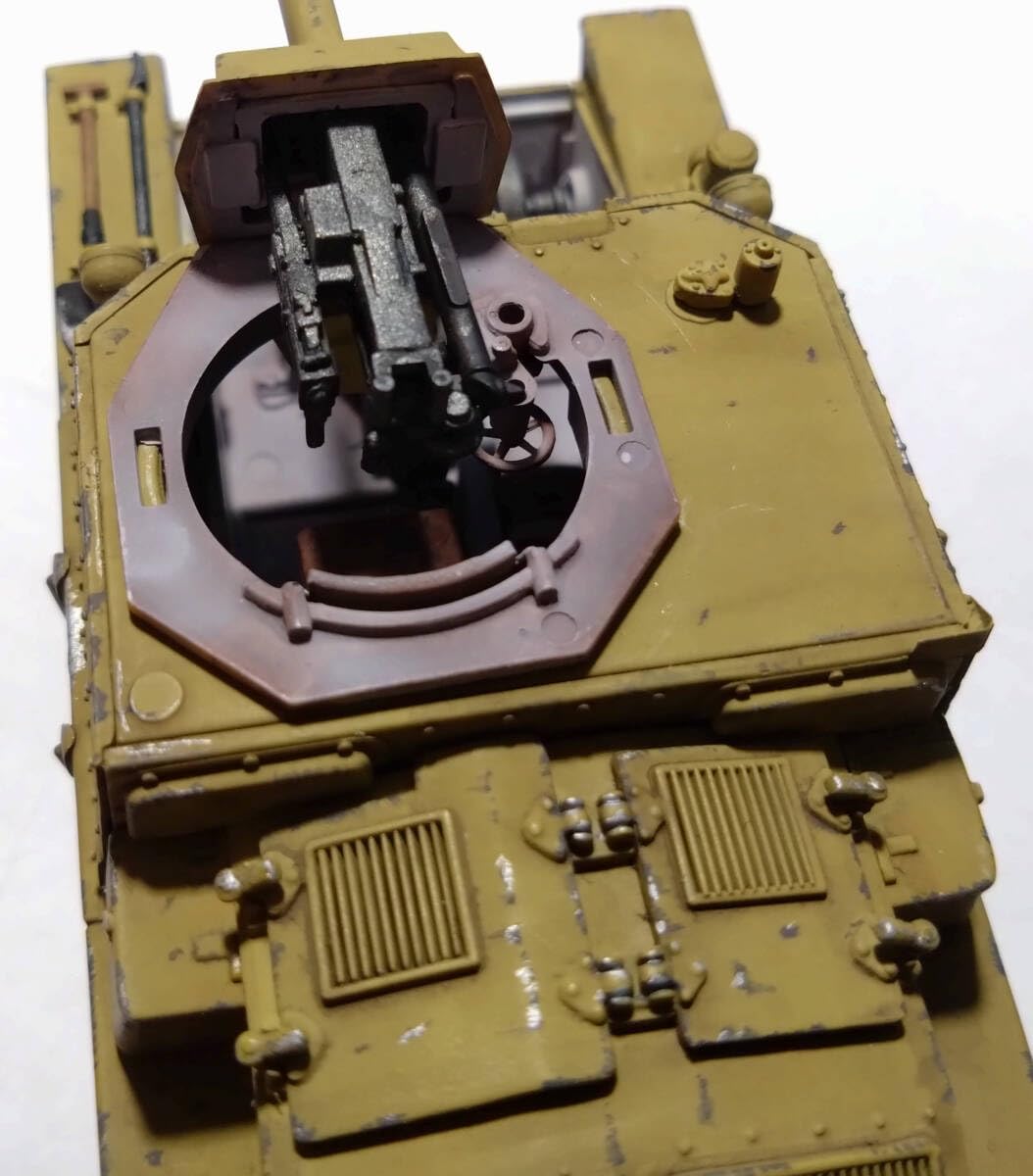 イタレリ　1/35 イタリア軽戦車 L6／40　完成品 L6/40軽戦車 （イタレリ1/35）