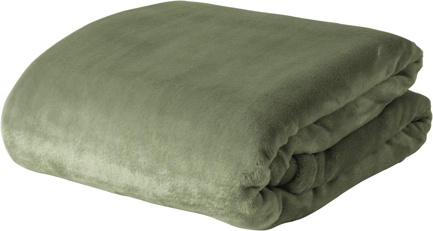 Amazon｜モダンデコ 毛布 ブランケット 140×200cm シングル フランネル (モスグリーン)｜ブランケット・毛布 オンライン通販