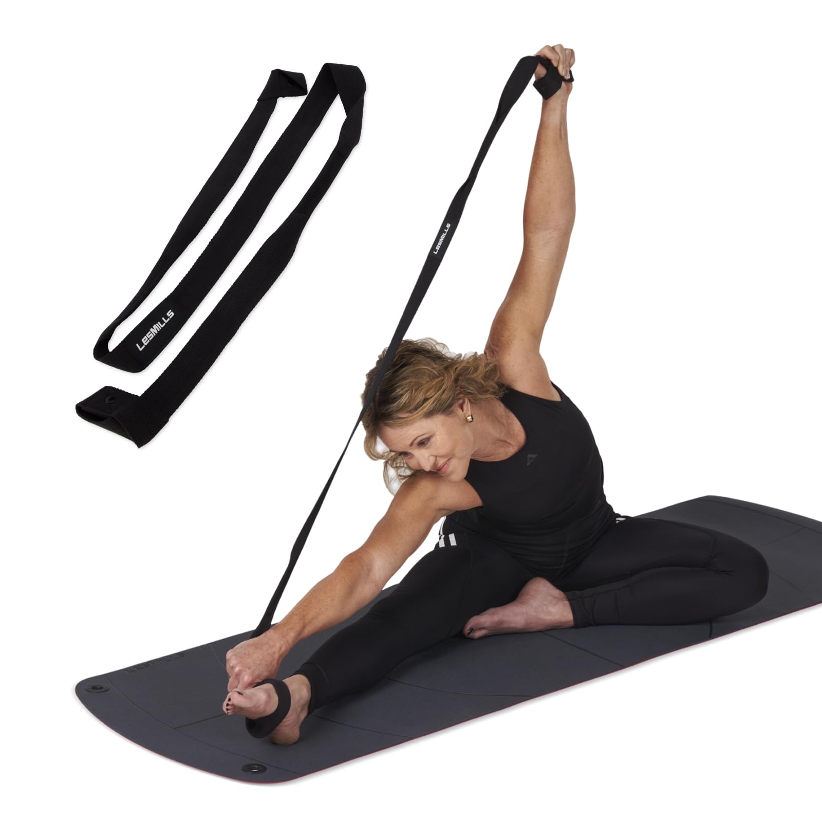 Les Mills™ Yoga Strap, 2-in-1 Strap for Stretching and for Carrying Your Yoga Mat, Black