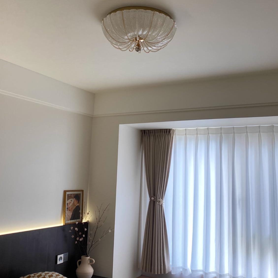 Gold Crystal Ceiling Light Modern Flush Mount Chandelier 19.6 Inch Pumpkin Ceiling Light Frosted Glass Ceiling Lamp with Acrylic Shade and Elegant Pearl Chains - 3000K-6000K