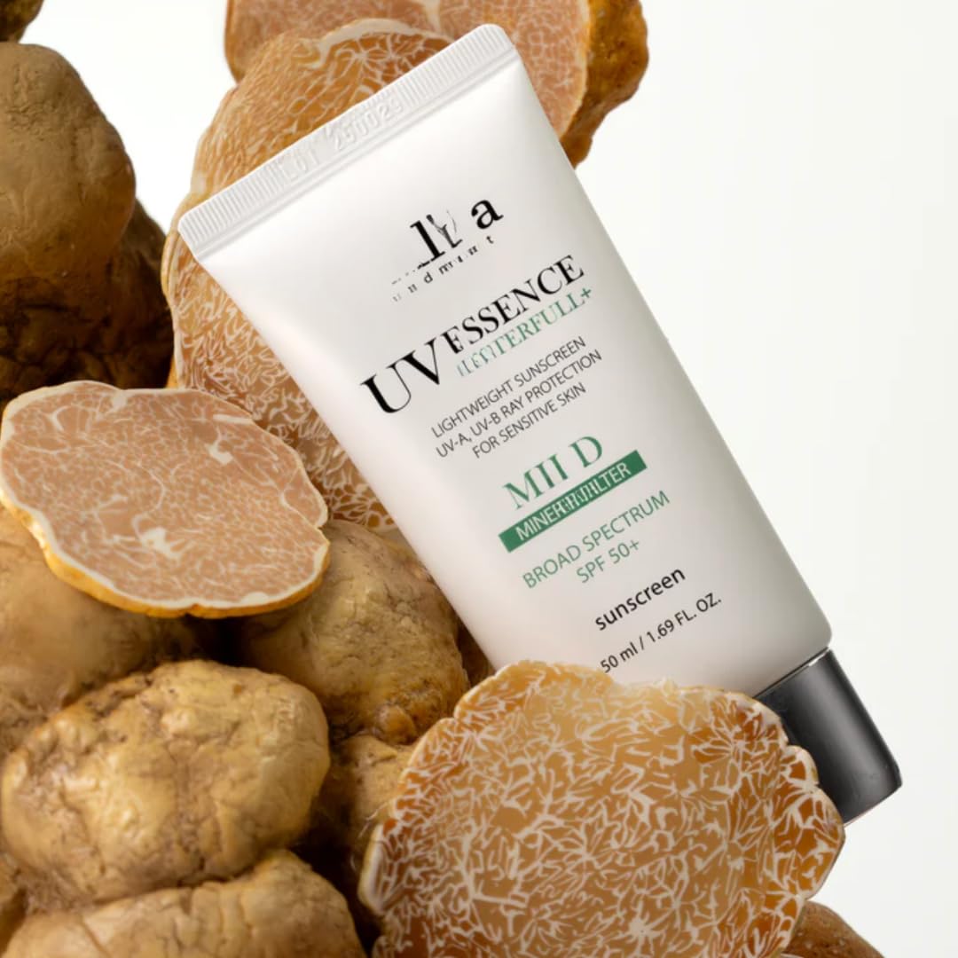 DeAlba-alba-dalba White Truffle Waterfull Mild Sunscreen SPF 50+ - Ochrona przeciwsłoneczna 50 ml - Alba - Skinkura - Korean Skincare