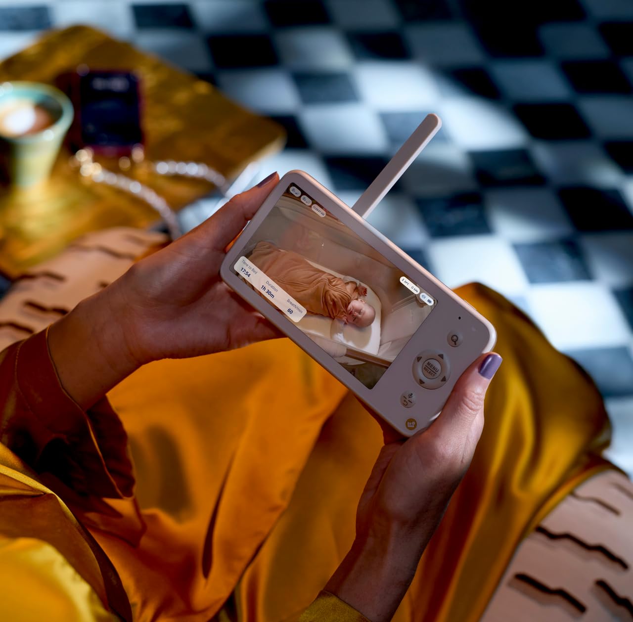 Maxi-Cosi See² Pro Babyphone, mit Kamera Handy, Babyphone Kamera, Schreiübersetzer, Atemüberwachung, Schlafüberwachung, Ultra-HD (2K) Video, 5,5" Bildschirm, Teil Connected Home