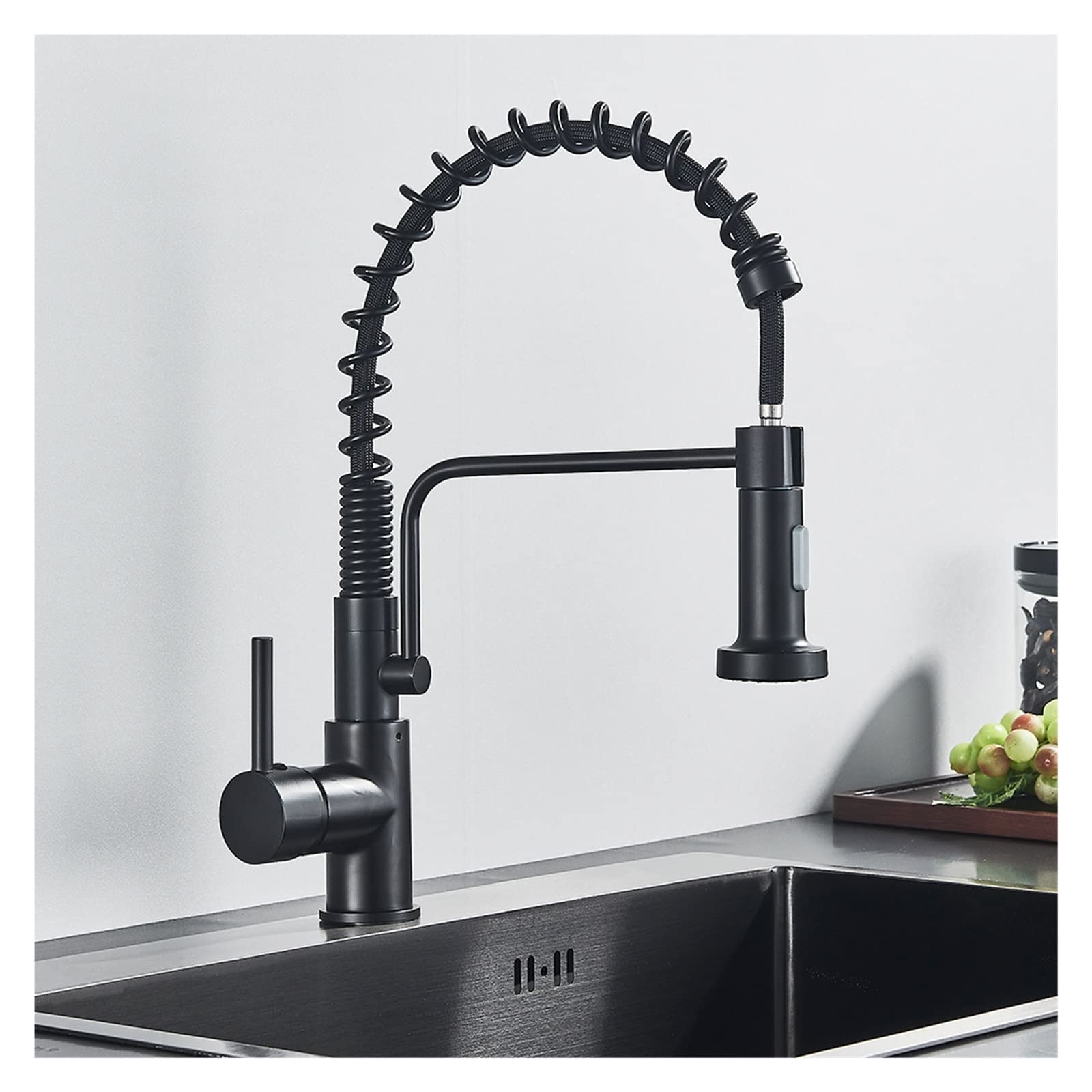 Mitigeur de cuisine extractible noir mat avec douchette rotative à 360