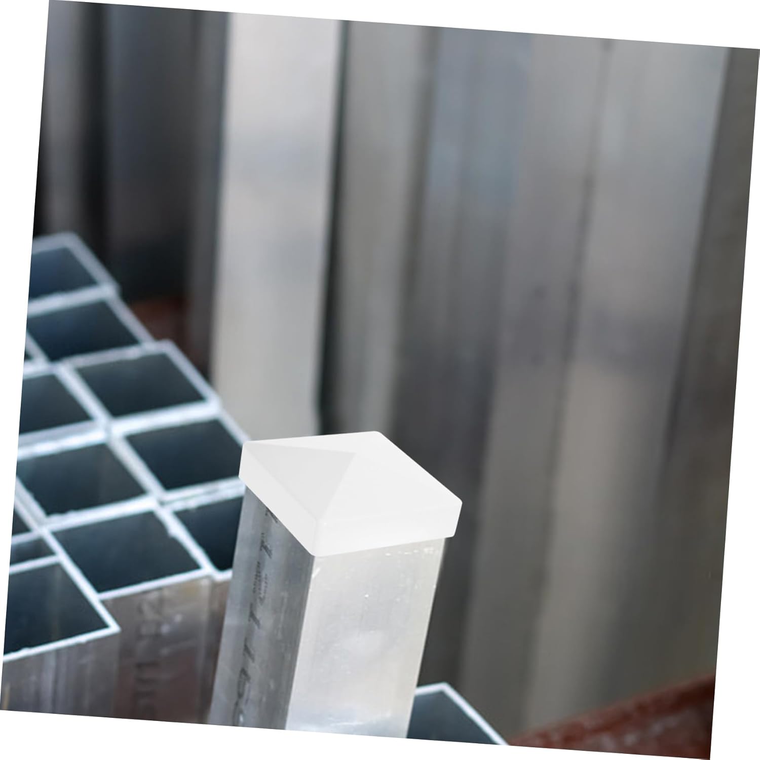 Homoyoyo 16pcs Vinyl Post Caps Fence Post Tops for Decks and Railings Easy Installation Decorative Covers for Mailboxes and Flagpoles Durable Protection