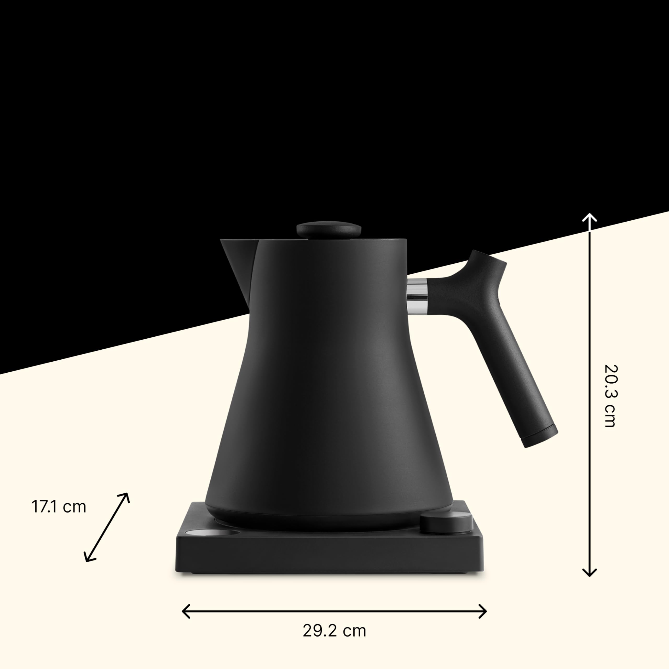 Fellow Corvo EKG Elektrischer Wasserkessel – Elektrische Übergusskanne für Kaffee und Tee – schnellerhitzender elektrischer Wasserkocher – Mattschwarz – 0,9 Liter