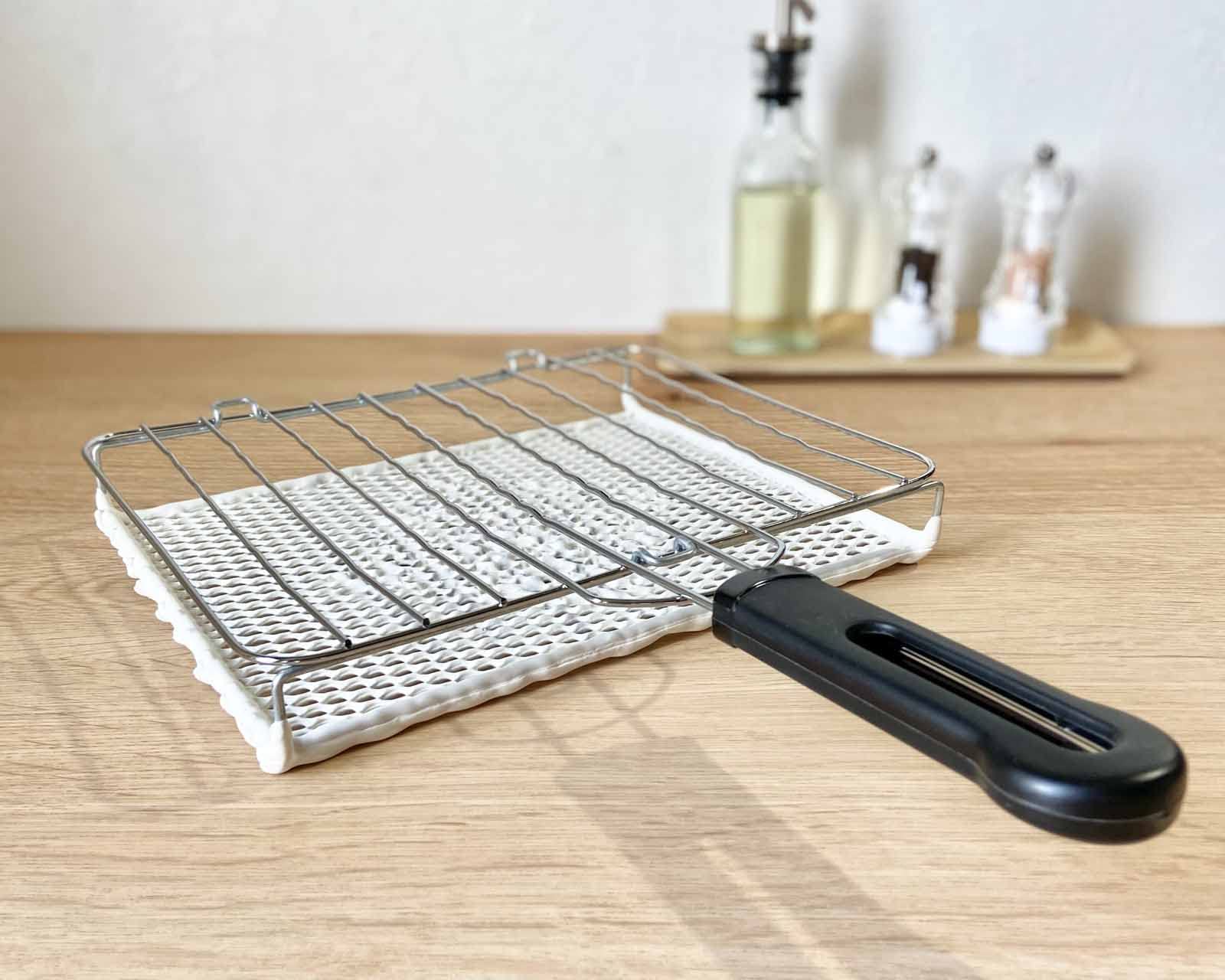 Amazon｜万年(Mannen) セラミック焼網 ストレートタイプ H-30 シルバー