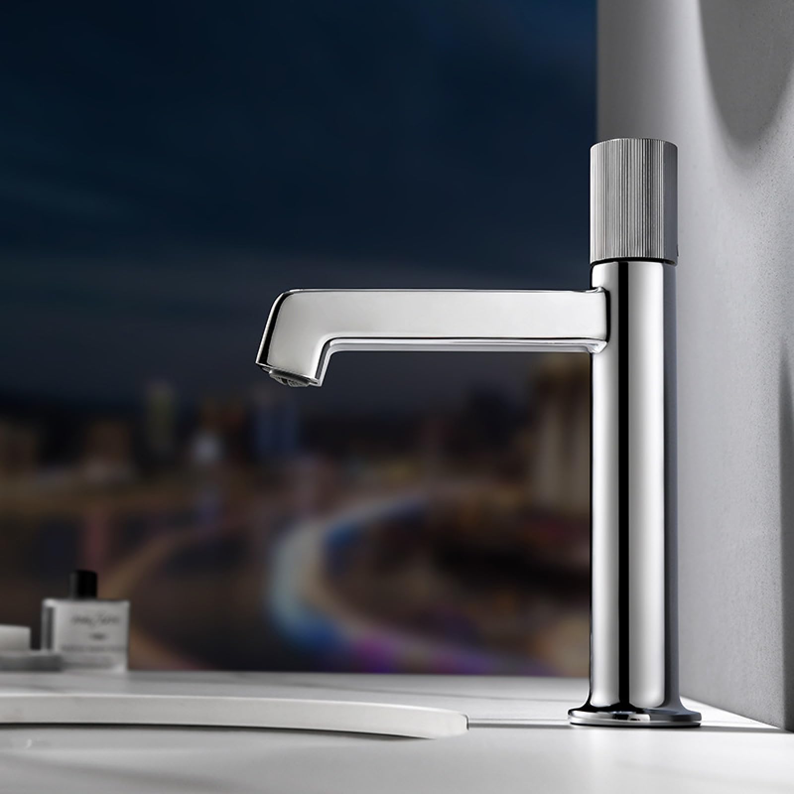 Fanjubei Electroplated Color Bathroom Hot And Cold Basin Faucet,