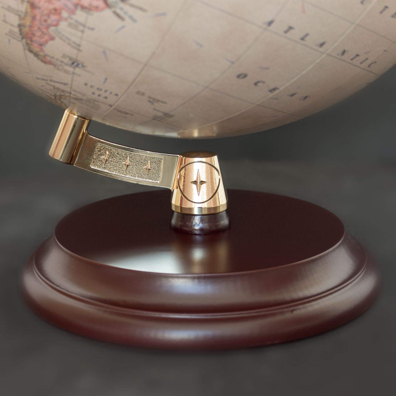 Globo Magallanes Vasa con mapa político o laminado a mano, independiente sin meridiano de 32 cm de diámetro, globo con pie de madera marrón rojizo escala 1:40.000.000 32 cm