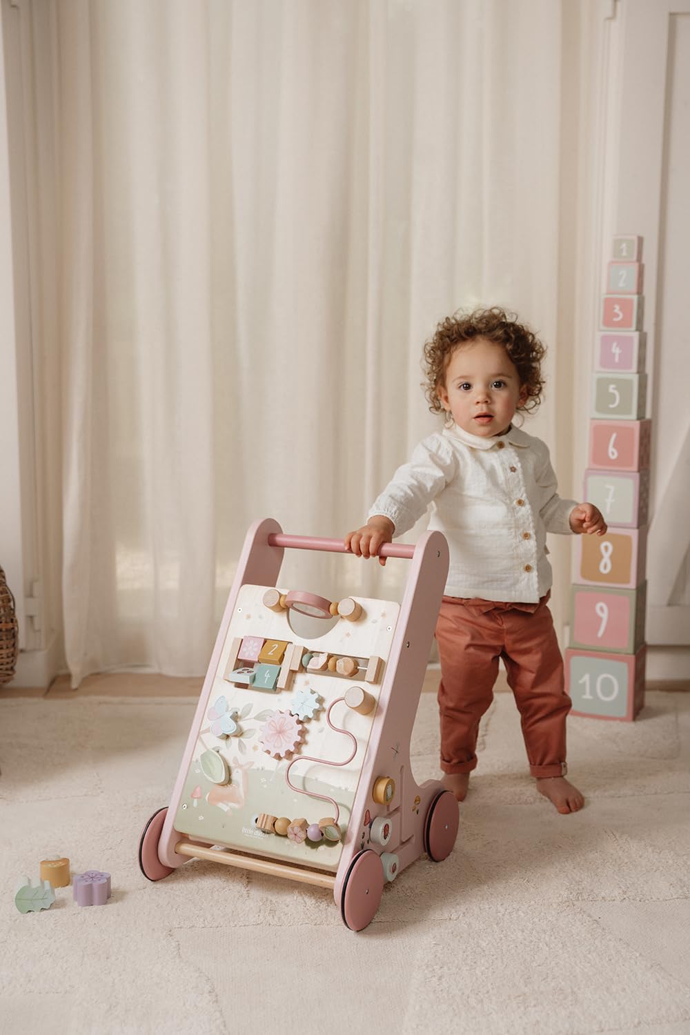 Little Dutch 7332 - Carrito de madera para actividades de hadas, color rosa