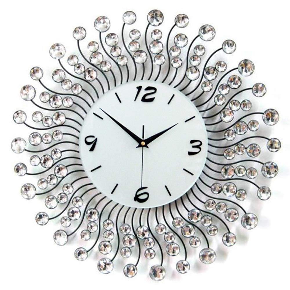 Horloge murale en fer forgé chic et silencieuse avec strass éclatants pour un salon élégant