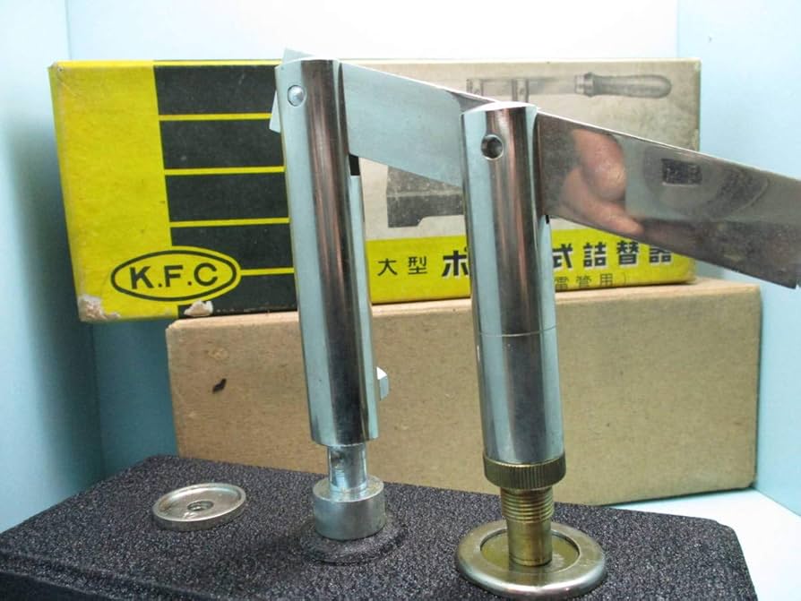 KFC. 大型ポンプ式詰替器12番 Amazon.co.jp: 昭和レトロ 大型ポンプ式KFC詰替器