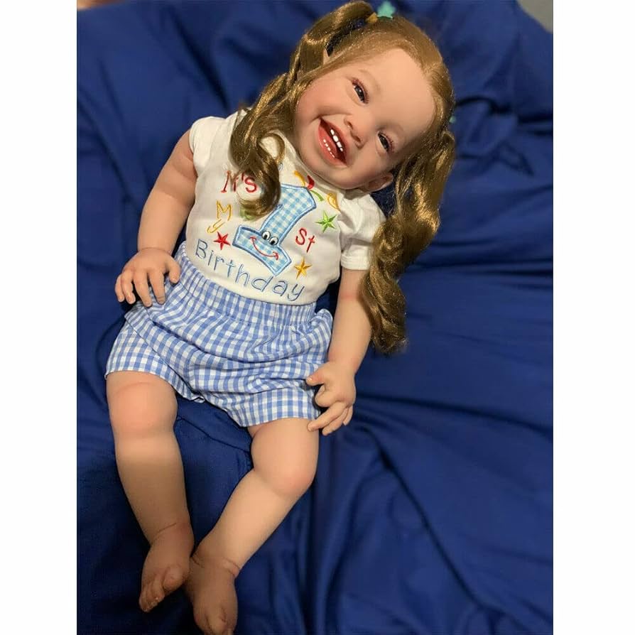 リボーンドール　Megan Amazon.com: Monster High Skullector M3GAN Doll