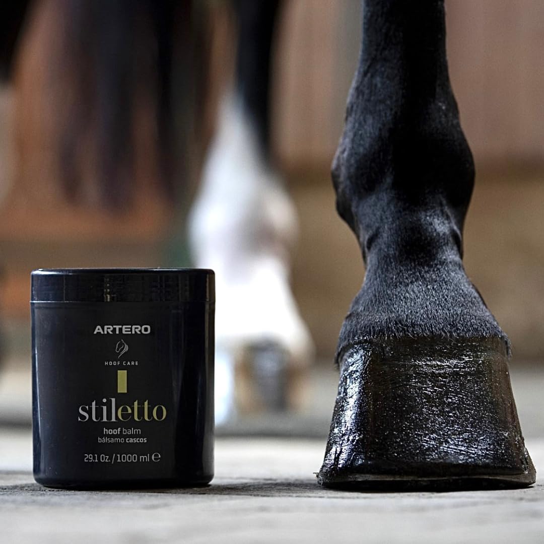 ARTERO Stiletto. Bálsamo específico para los Cascos del Caballo 1 kg. con una Formula 100% Natural. Ideal para Cascos agrietados y resecos para su hidratación.