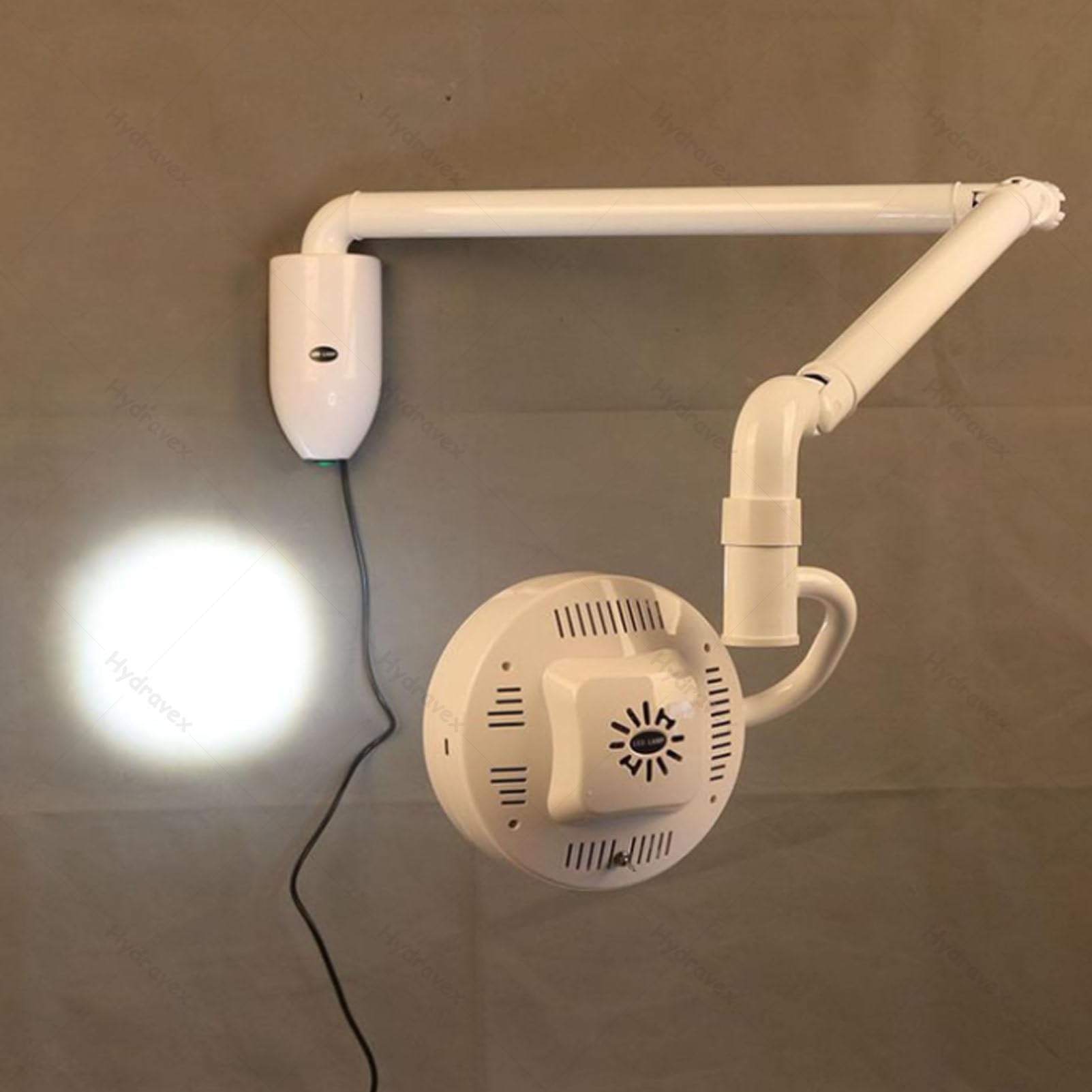 Lampada per esami medico-chirurgici orientabile a 360°, lampada da parete per uso veterinario, lampada a LED per esami chirurgici, lampada per ginecologia, ambulatorio e chirurgia odontoiatrica.