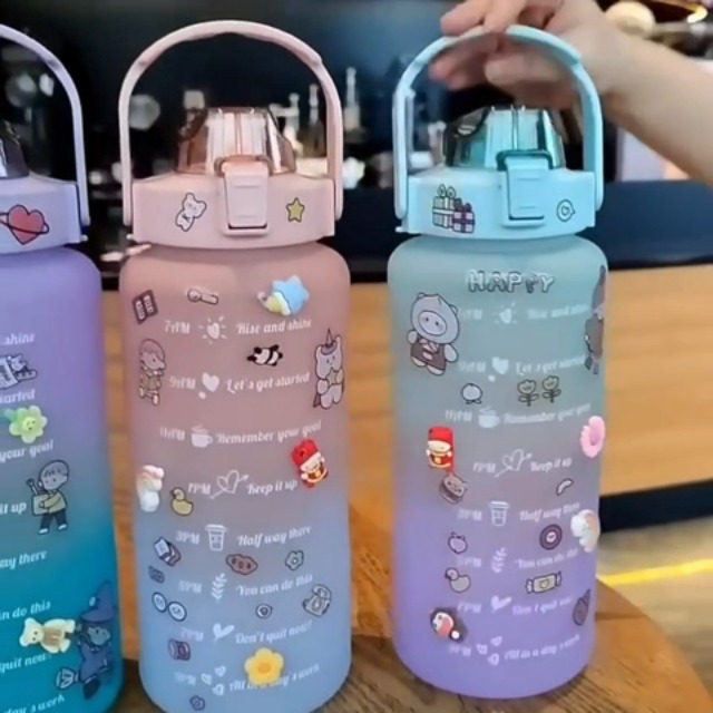 Gourde Sportive TIAASTAP 2 L – Avec Marqueur De Temps, Paille, BPA-free, Design Kawaii – Pour Gym, Rando, école