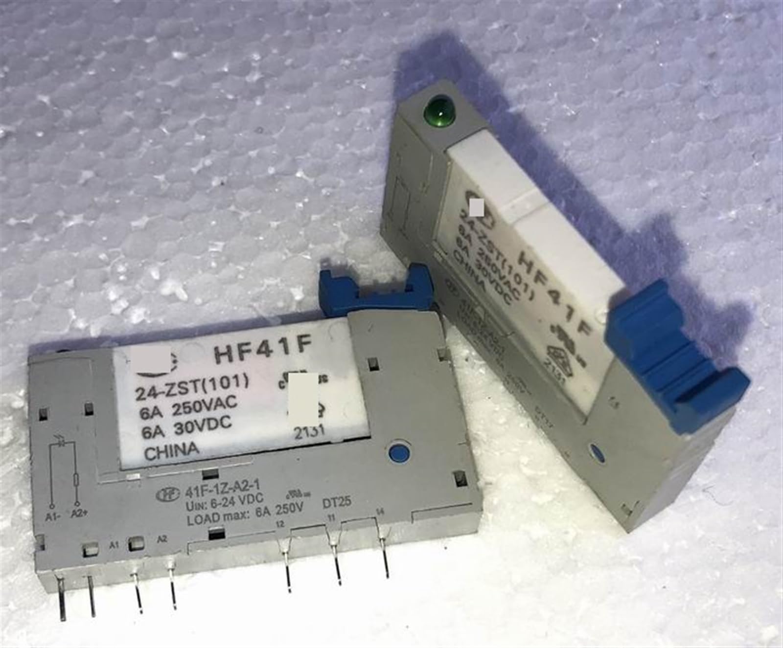 Base de relé HF41F 24-ZST para solucionar fallos de aislamiento en 6-24 V CC 3
