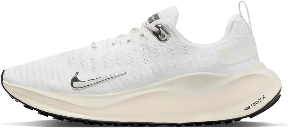 Tênis de corrida feminino InfinityRN 4 (DR2670-104, branco/vela/leite de coco/cromado)