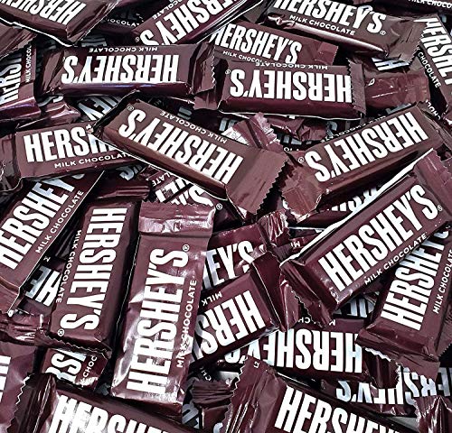 Hershey's Milk Chocolate Bars, Individually Wrapped Snack Size Chocolate Candy, Original Hershey Bars, Bulk Pack Of 2 Pounds