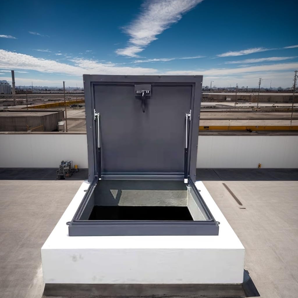 Escotilla de techo para acceso industrial que facilita el mantenimiento seguro de maquinaria