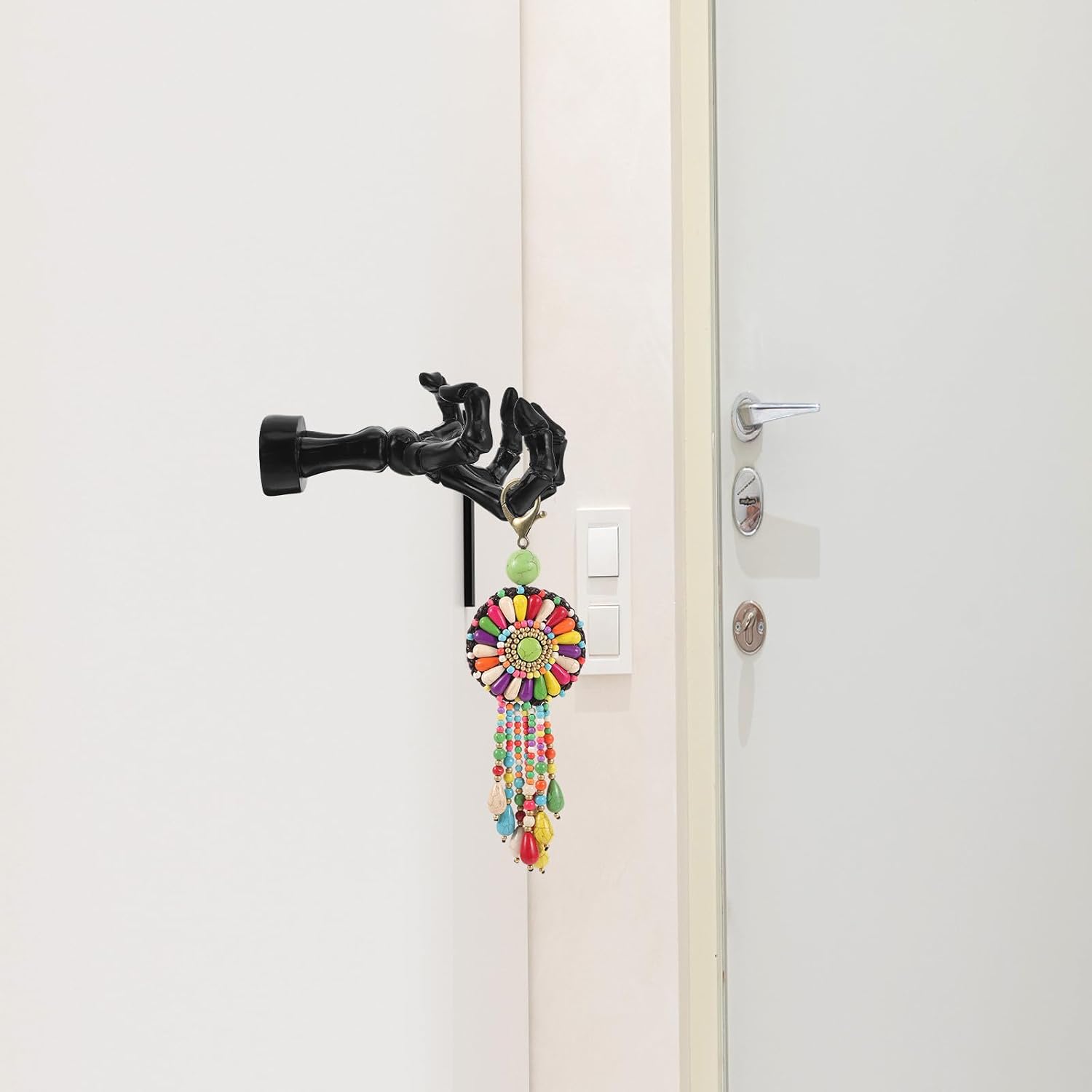 Heavy Duty Resin Wall Hook Retro Skull Claw Design Multi-Functional Decorative Hanging Hook Hats and Scarves Door or Home Storage image 5