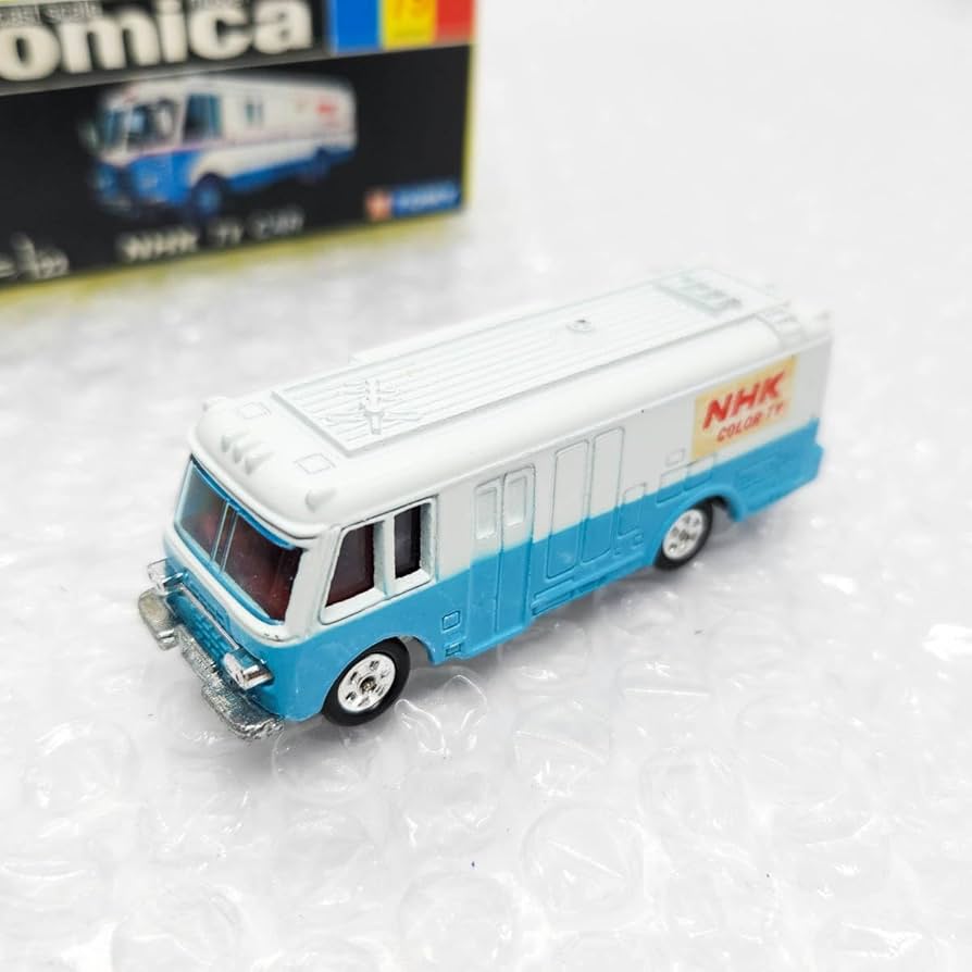 Amazon | 日本製 NHK TV バス 中継車 No.75 日本放送協会 TOMICA