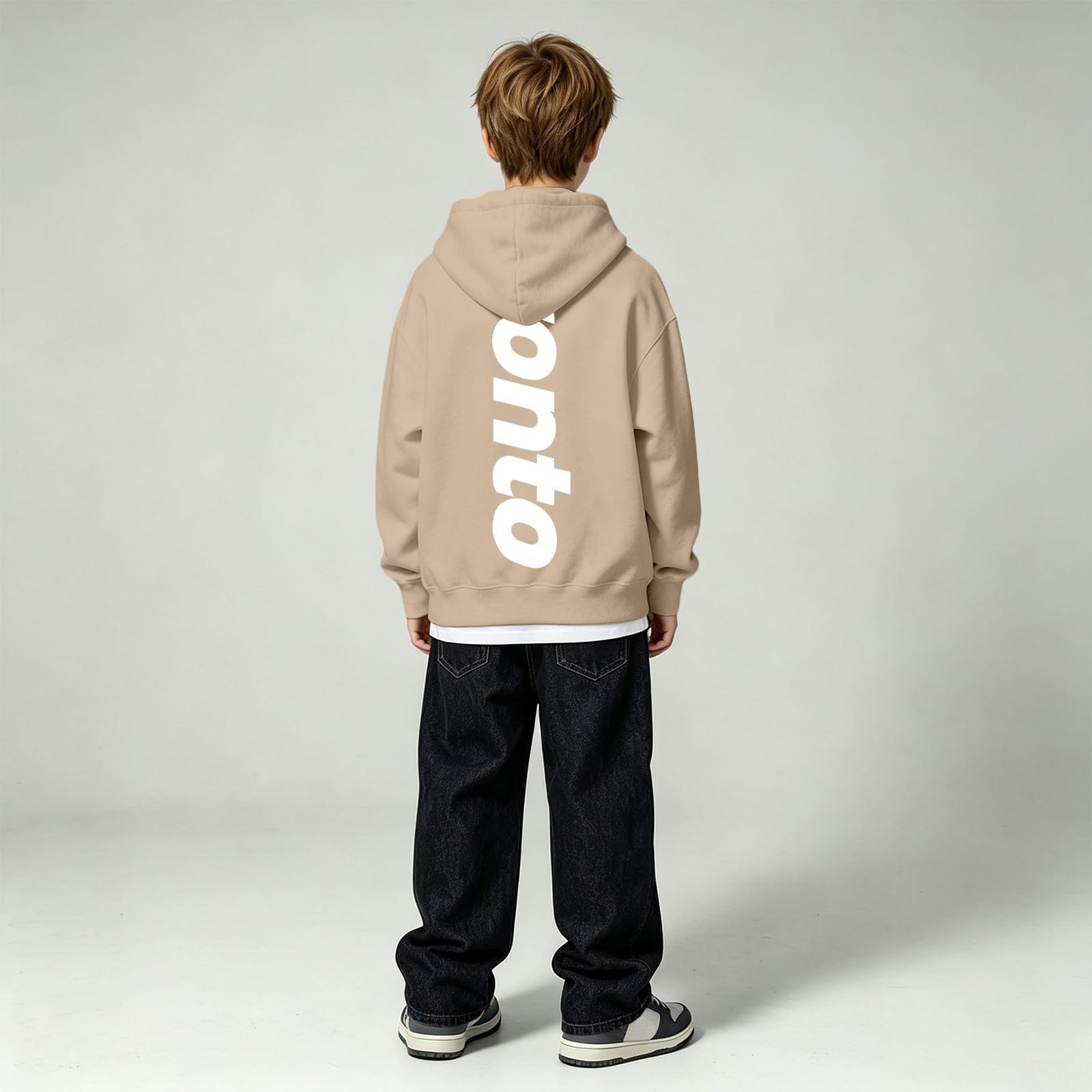 Felpa Oversize con Cappuccio e Stampa Urbana per Ragazzo, Maniche Lunghe, Stile Streetwear, Casual e Comoda per Bambini.