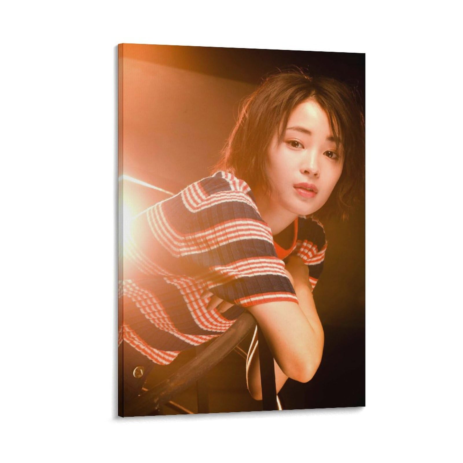 Amazon.co.jp: 広瀬すず 装飾画 Hirose Suzu 写真集 广濑铃 ポスター