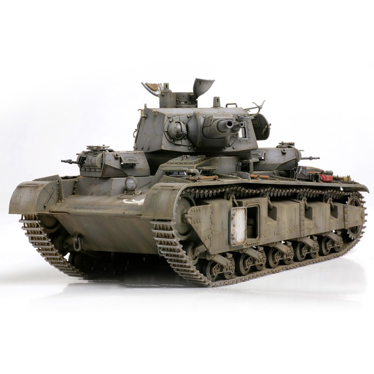 Amazon | アミュージングホビー 1/35 ドイツ軍 NbFz 多砲塔戦車 ノイ