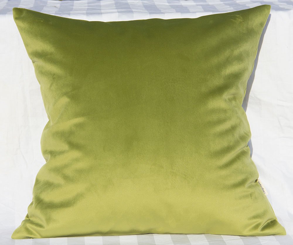 TangDepot 2-Pack Super Soft Velvet Pillow Covers, 20x20 Grass Green — view 27