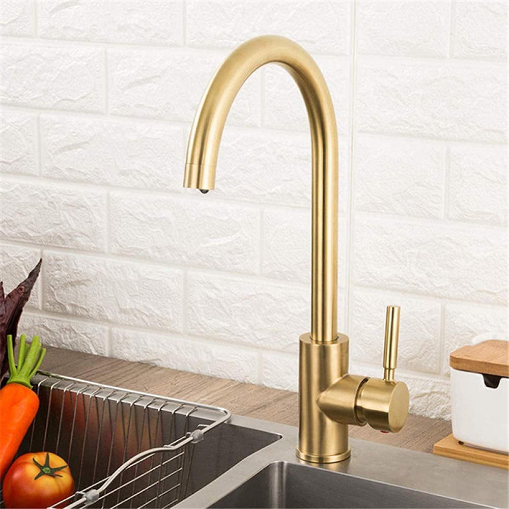 Robinetterie de cuisine en acier inox pour simplifier votre vaisselle quotidienne