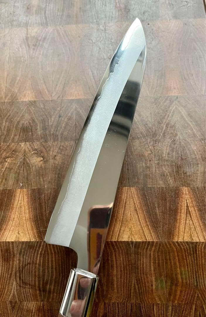 黒鳥鍛造　銀三　磨き　牛刀　210mm 包丁　洋包丁　ステンレス　土佐打刃物 土佐打刃物 黒鳥鍛造工場 牛刀 包丁 銀三鋼 梨地仕上 240mm