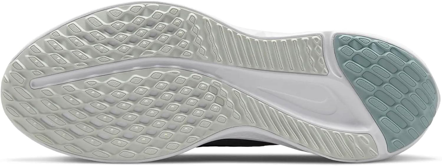 Nike Men's Quest 5 Training Shoes
