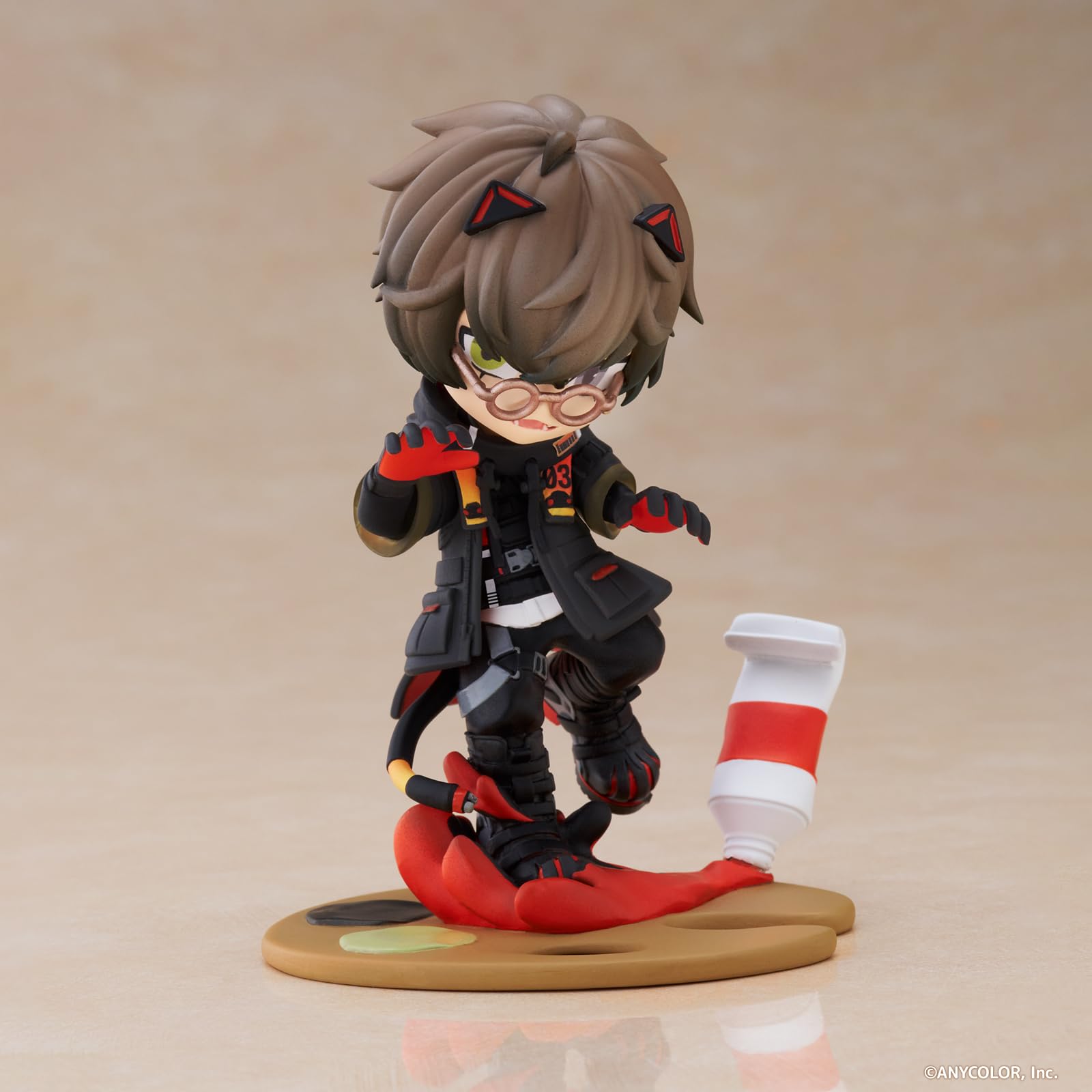 Amazon.com: Nijisanji EN: Alban Knox PalVerse Pale PVC Figure