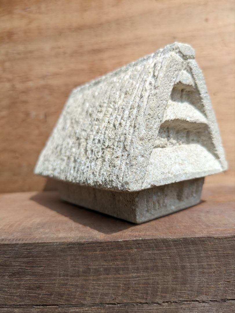 Amazon.co.jp: 水石、盆栽脇石、盆栽、観賞石、美石、盆石 : 文房具  